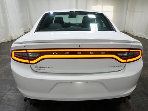 Used 2017 Dodge Charger SXT w/ Rallye Group image 5