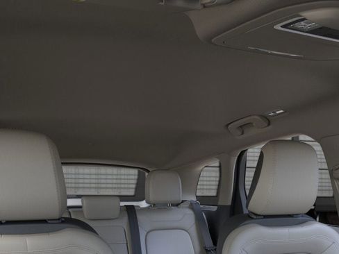 New 2026 Lincoln Corsair Premiere image 22