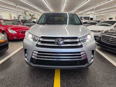 Used 2018 Toyota Highlander Limited Platinum w/ Protection Package #3 AWD/4WD image 2
