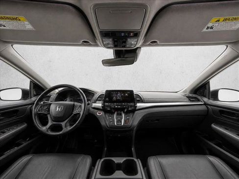 Used 2020 Honda Odyssey Touring image 18