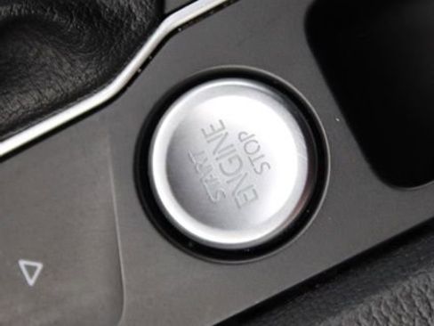 Used 2020 Volkswagen Atlas Cross Sport SE w/ Towing Package image 33