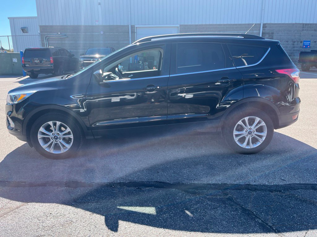 Used 2018 Ford Escape SE FWD image 5