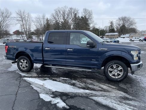 Used 2015 Ford F150 XLT w/ Equipment Group 302A Luxury image 8