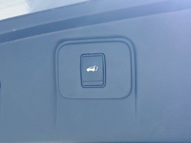 Used 2024 Nissan Murano Platinum w/ Cargo Package FWD image 10