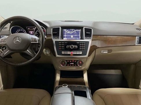 Used 2013 Mercedes-Benz GL 450 4MATIC image 13