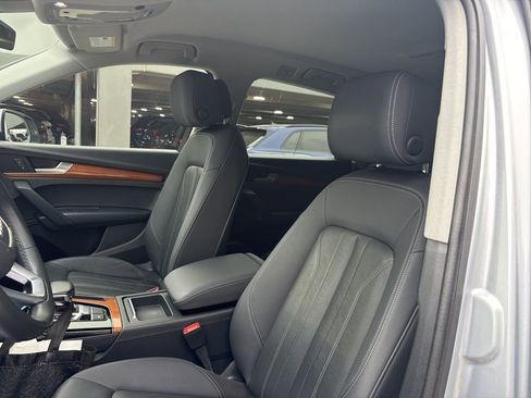 Used 2021 Audi Q5 2.0T Premium image 13