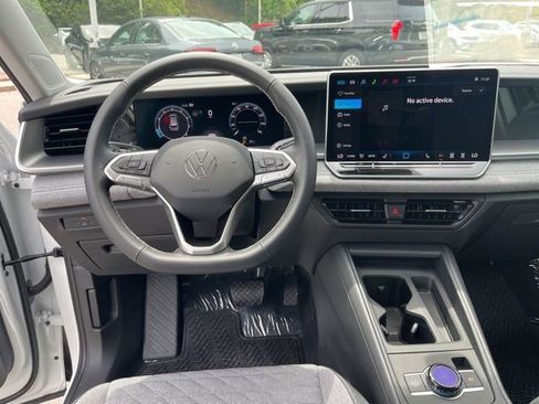 New 2026 Volkswagen Tiguan S FWD image 16