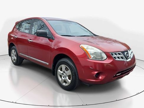 Used 2011 Nissan Rogue S image 3