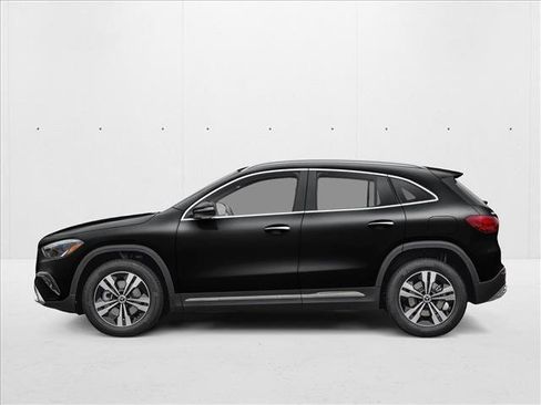 New 2026 Mercedes-Benz GLA 250 image 3