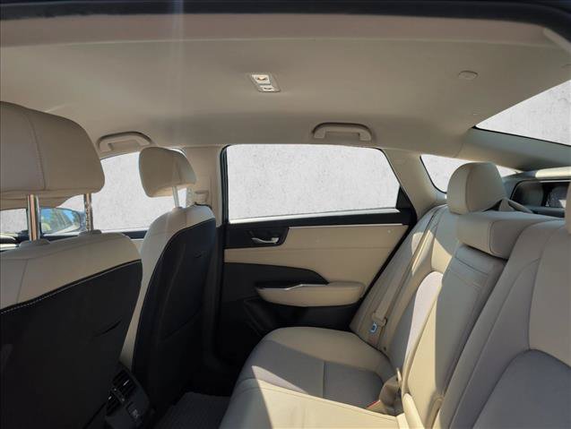 Used 2019 Honda Clarity Plug-In Hybrid image 16