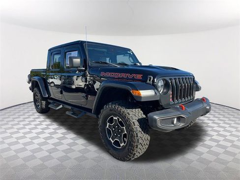 Used 2021 Jeep Gladiator Mojave image 3
