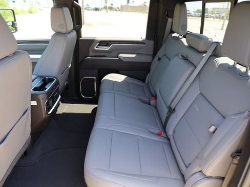 New 2026 GMC Sierra 2500 SLT w/ Texas SLT Premium Package AWD/4WD image 13
