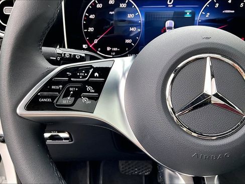 Used 2026 Mercedes-Benz GLC 300 4MATIC image 20