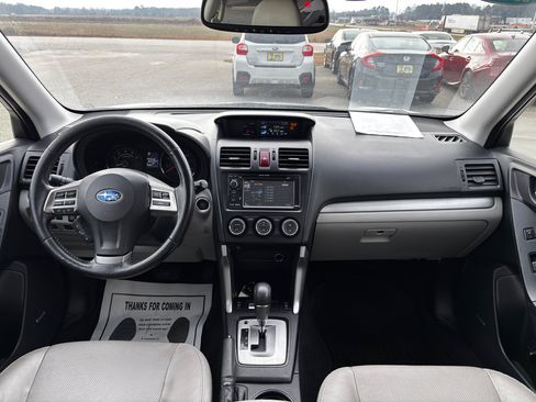 Used 2014 Subaru Forester 2.5i Touring image 12