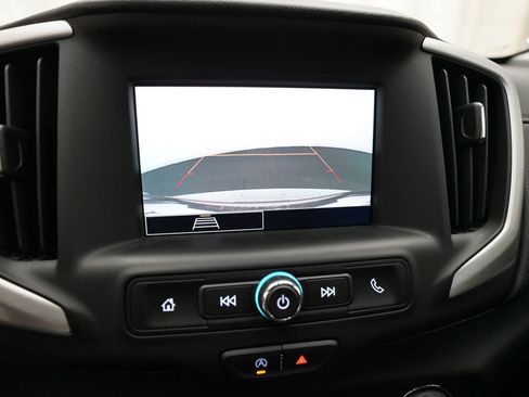 Used 2024 GMC Terrain SLE w/ Driver Convenience Package AWD/4WD image 19