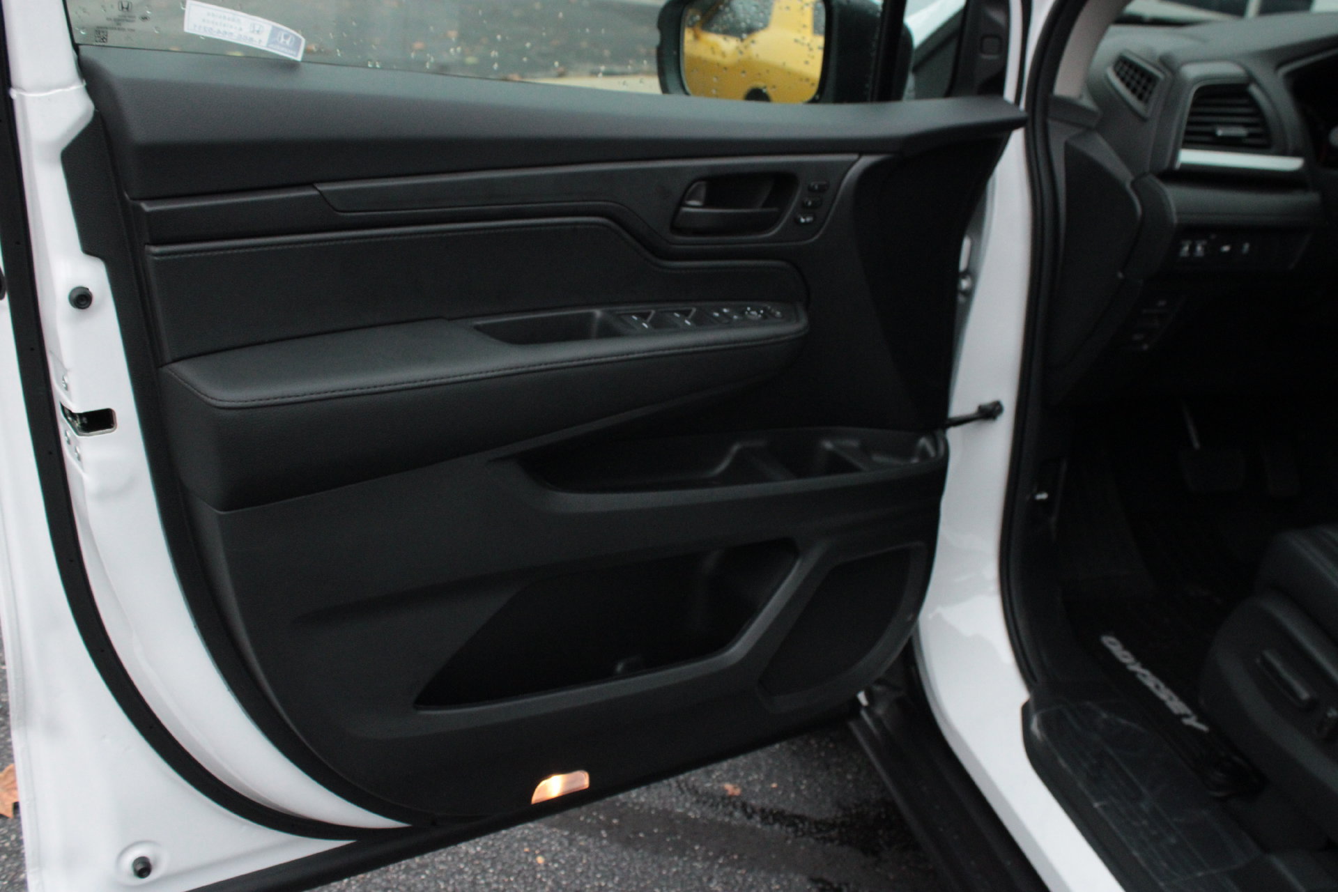 New 2027 Honda Odyssey EX-L image 12