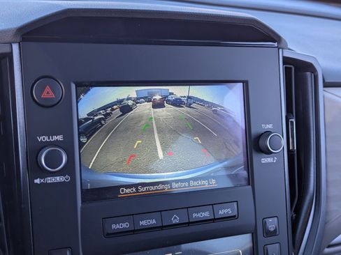 Certified 2025 Subaru Forester w/ Convenience Package #2 image 31