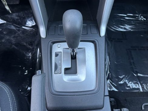 Used 2015 Subaru Forester 2.5i w/ Alloy Wheel Package image 34