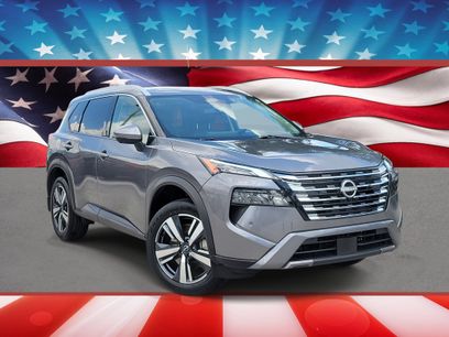 Used 2025 Nissan Rogue SL w/ Tech Package