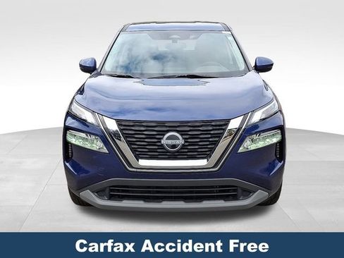 Used 2022 Nissan Rogue SV image 3