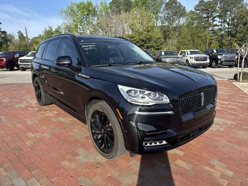 Used 2023 Lincoln Aviator Reserve w/ Equipment Group 201A image 19