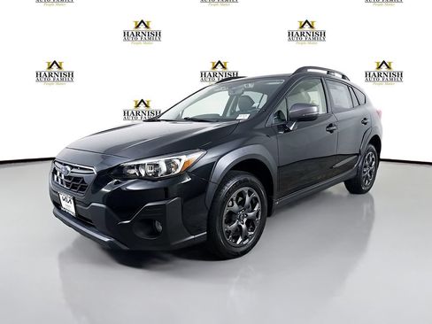 Used 2022 Subaru Crosstrek 2.5i Sport w/ Moonroof Package AWD/4WD image 3