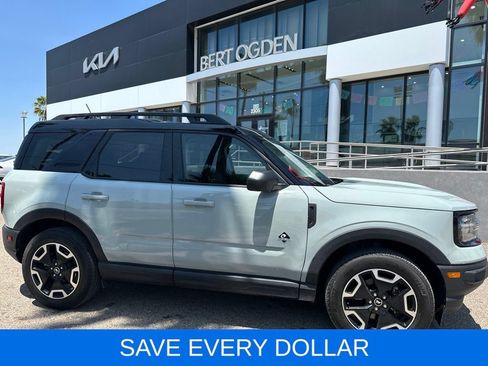 Used 2024 Ford Bronco Sport Outer Banks w/ Tech Package AWD/4WD image 4