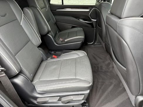 Used 2025 Cadillac Escalade Premium Luxury w/ Touring Package AWD/4WD image 15