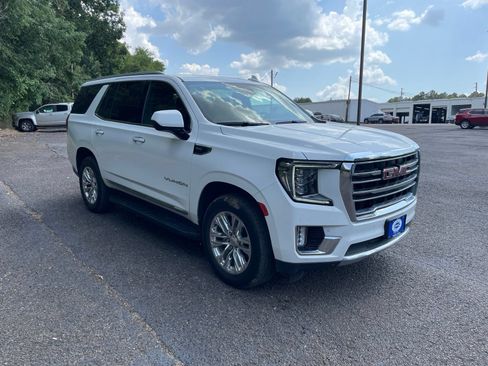 Used 2024 GMC Yukon SLT AWD/4WD image 10