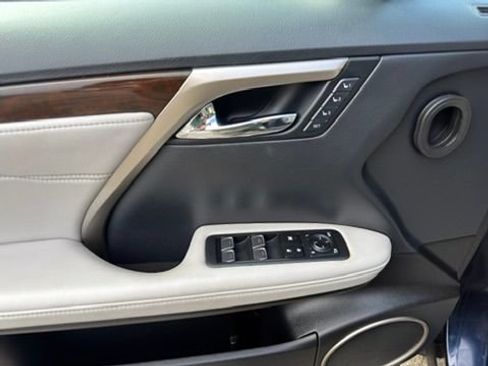 Used 2019 Lexus RX 450h AWD w/ Navigation Package image 12