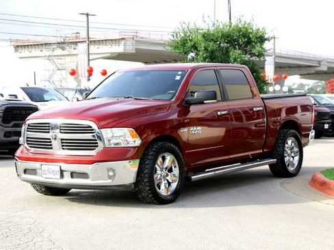 Used 2015 RAM 1500 Lone Star RWD image 7