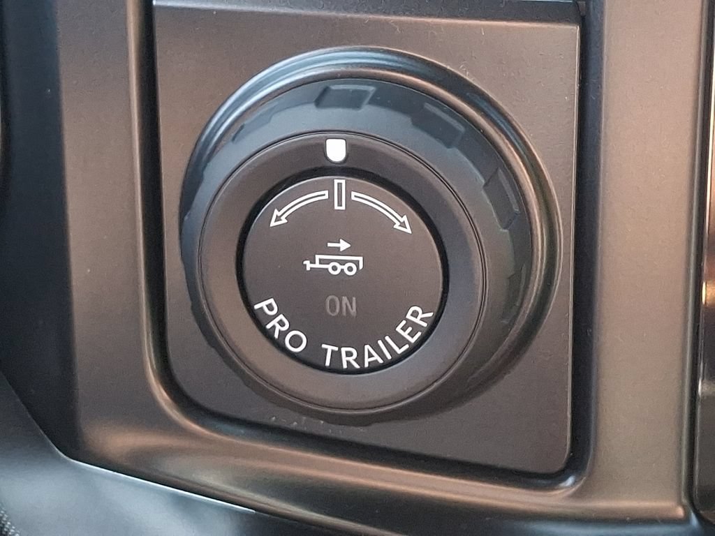 Used 2024 Ford F250 Platinum w/ Tremor Off-Road Package AWD/4WD image 24