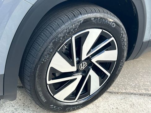 Used 2025 Volkswagen Atlas SE w/ Panoramic Sunroof Package image 38