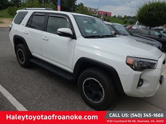 Used 2024 Toyota 4Runner SR5 Premium AWD/4WD video 1
