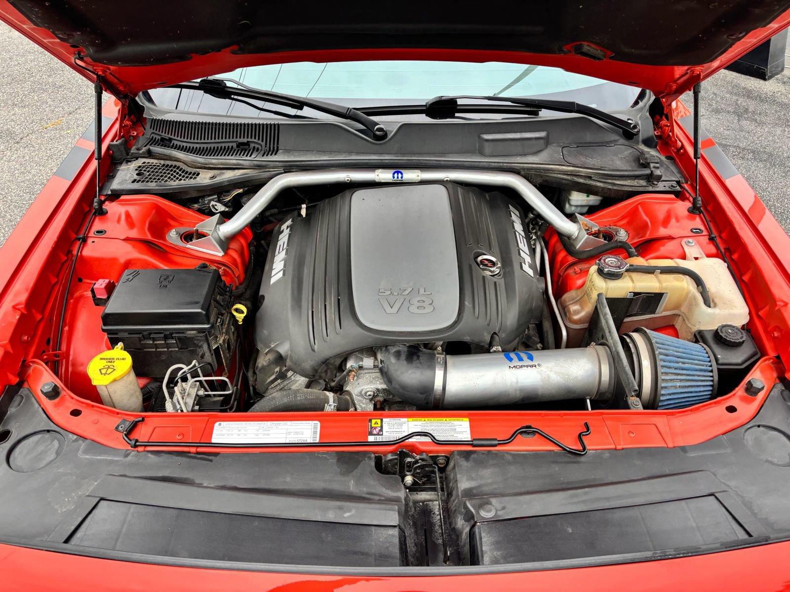 Used 2009 Dodge Challenger R/T RWD image 9