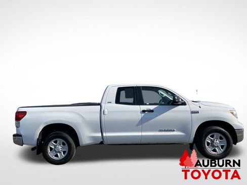 Used 2012 Toyota Tundra 4x4 Double Cab w/ SR5 Pkg image 8