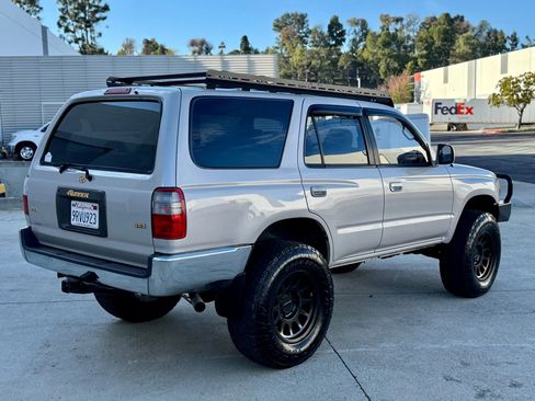 Used 1997 Toyota 4Runner SR5 AWD/4WD image 11