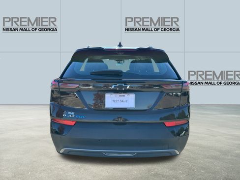 Used 2022 Chevrolet Bolt EUV Premier image 6