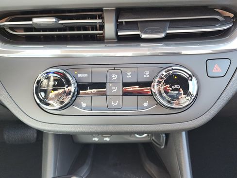 New 2026 Buick Envista Preferred w/ Convenience I Package FWD image 26