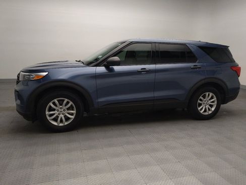 Used 2020 Ford Explorer 2WD image 2