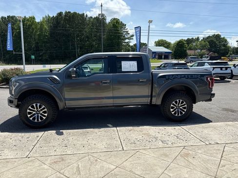 Used 2019 Ford F150 Raptor w/ Equipment Group 802A Luxury AWD/4WD image 3