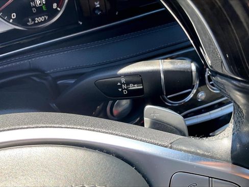 Used 2015 Mercedes-Benz S 550 Sedan image 15
