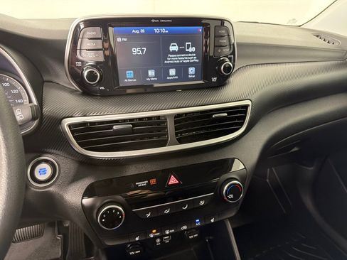 Used 2021 Hyundai Tucson Value FWD image 14