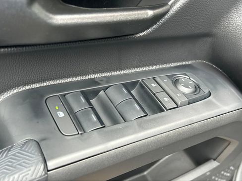 New 2026 Toyota Tacoma SR image 7