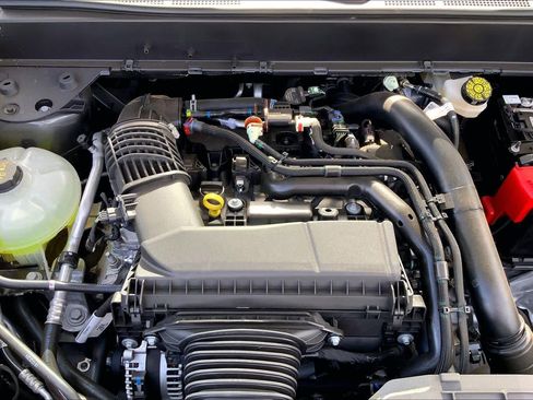 New 2026 Ford Maverick XLT image 17