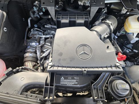 Used 2024 Mercedes-Benz Sprinter 3500 image 24