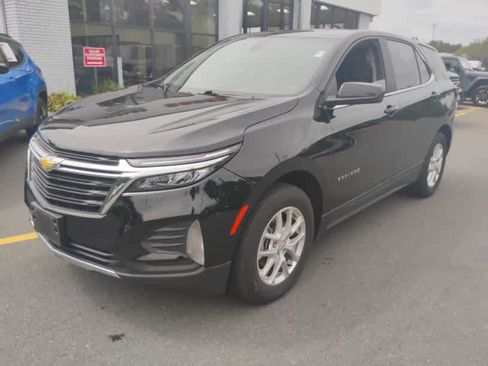 Used 2024 Chevrolet Equinox LT AWD/4WD image 3