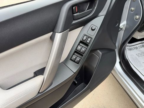 Used 2015 Subaru Forester 2.5i Premium image 18