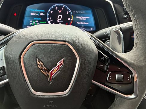 Used 2024 Chevrolet Corvette Stingray Coupe w/ 1LT RWD image 12