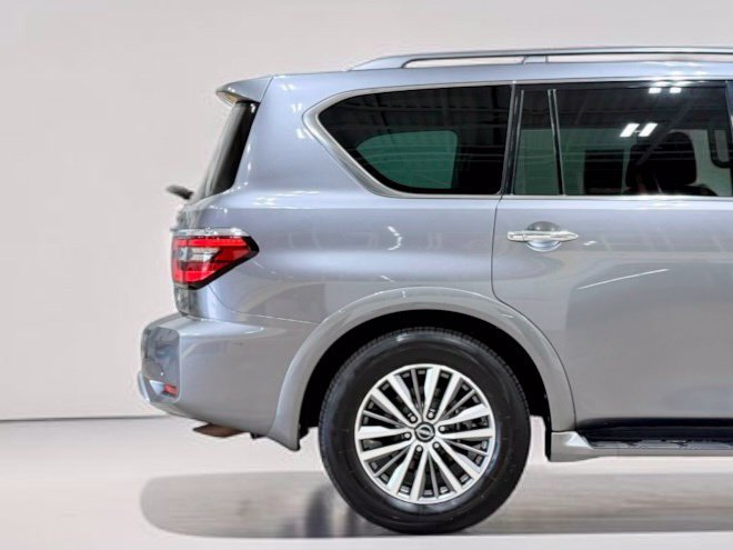 Used 2023 Nissan Armada SL RWD image 14